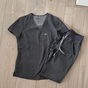 Preloved Figs Graphite XXS Gray Scrub Set